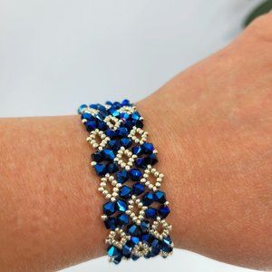 Dazzle Flash Swarvoski Crystal Elements Blue Bownot Link Bracelet BSS006-B Dazzle Flash Swarvoski Crystal Elements Blue Bownot Link Bracelet BSS006-B
